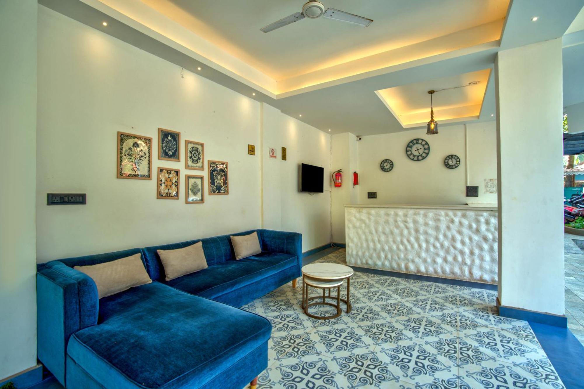 Hotel Pajaros Blu กาลังกูติ ภายนอก รูปภาพ