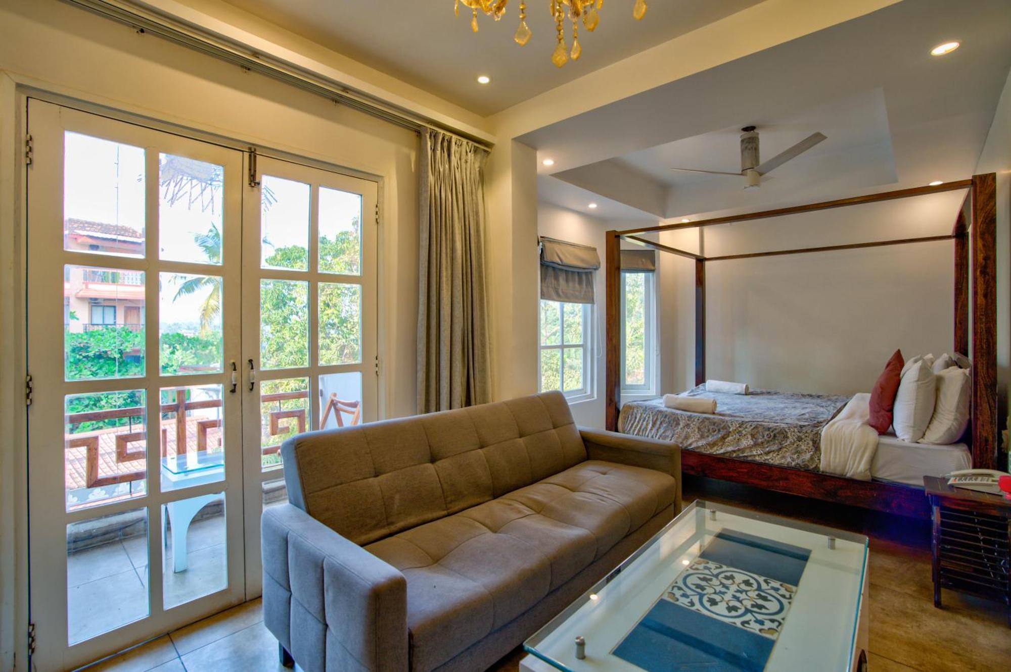 Hotel Pajaros Blu กาลังกูติ ภายนอก รูปภาพ